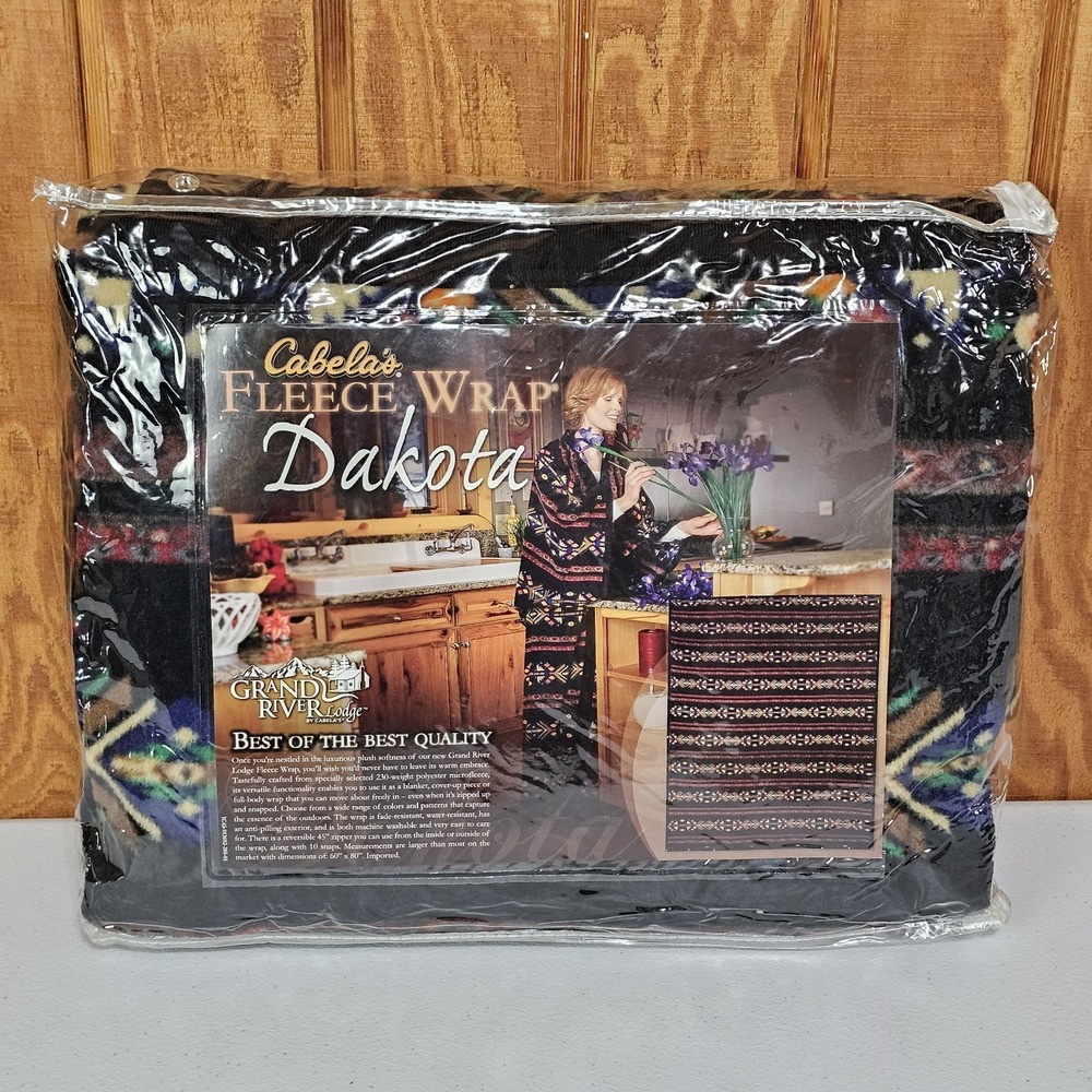 Vtg Cabelas Grand River Lodge Fleece Cuddle Wrap Blanket Aztec 60" x 80" NEW